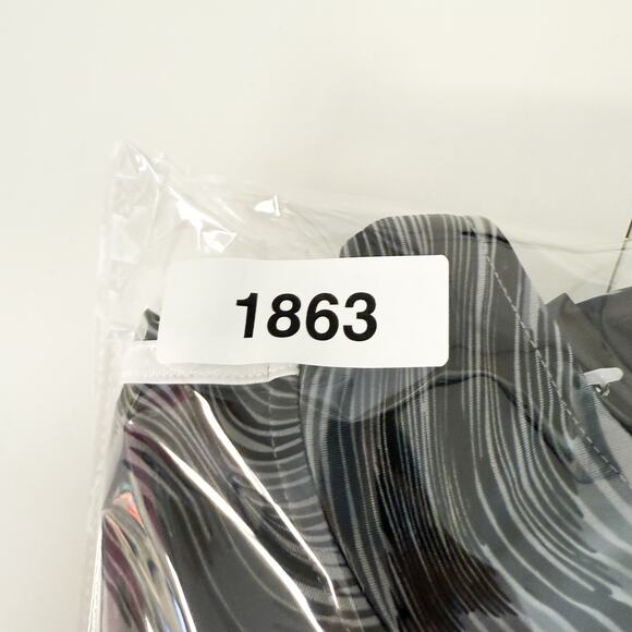 NWT Adidas Boys Camo Swirl Gray Black Full Zip Track Jacket - XL 18/20 - Picture 7 of 7